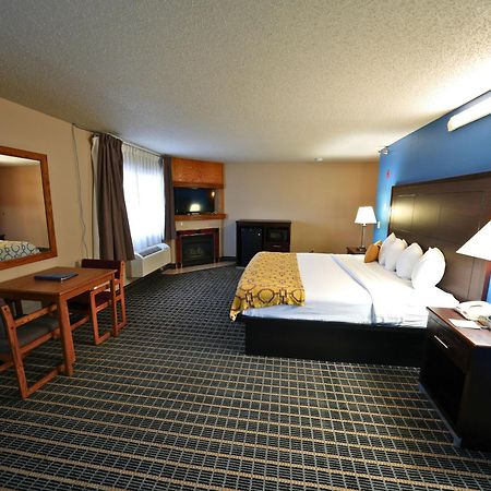 Baymont By Wyndham Marshalltown Kültér fotó