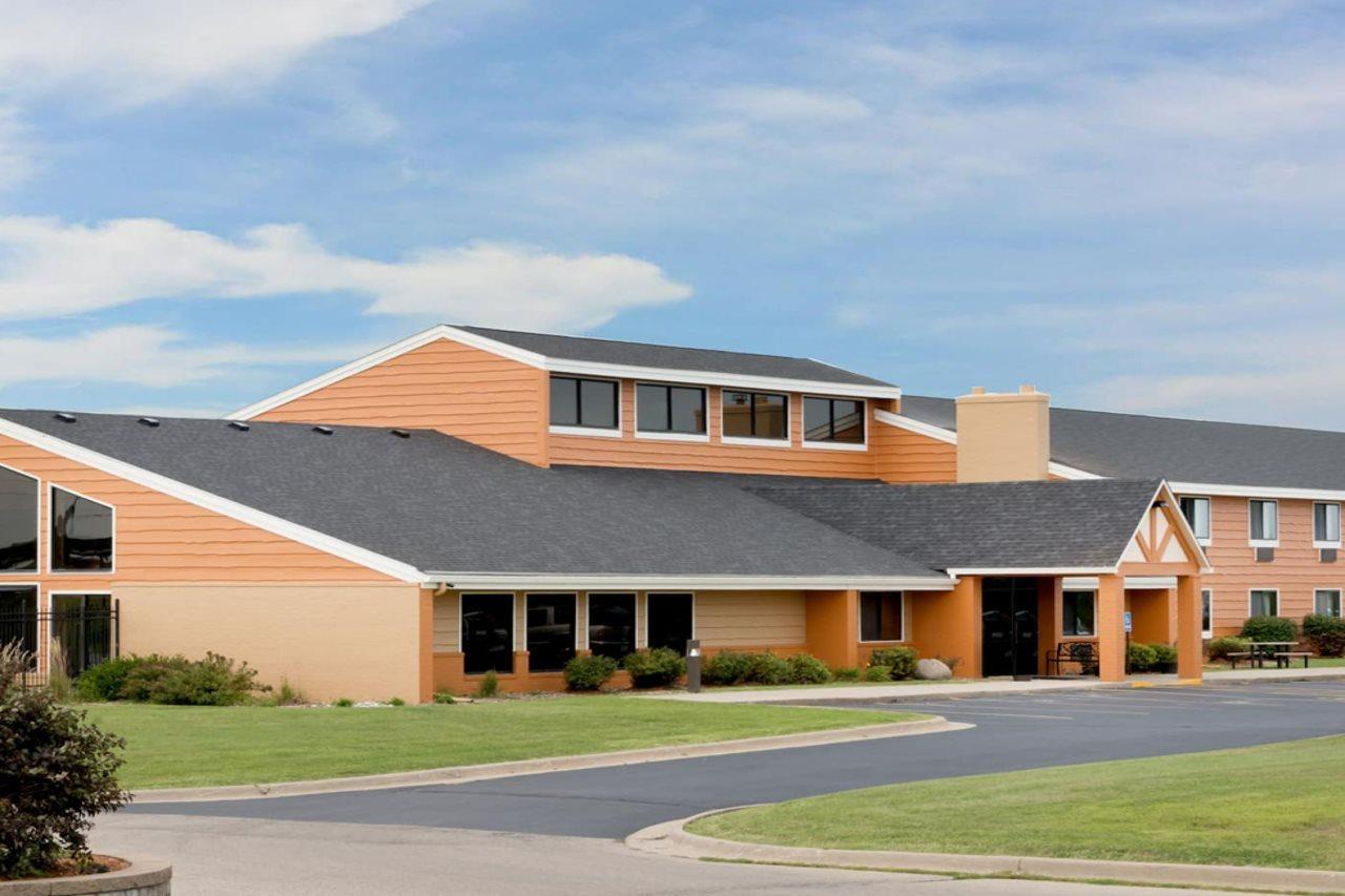 Baymont By Wyndham Marshalltown Kültér fotó